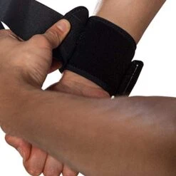 BraceUP Wrist Wraps 16 BraceUP Wrist Wraps -HARBIN Sports Shop f7696a9b362ac5a51c3dc8f098b73923 5d0a7579ca6f3